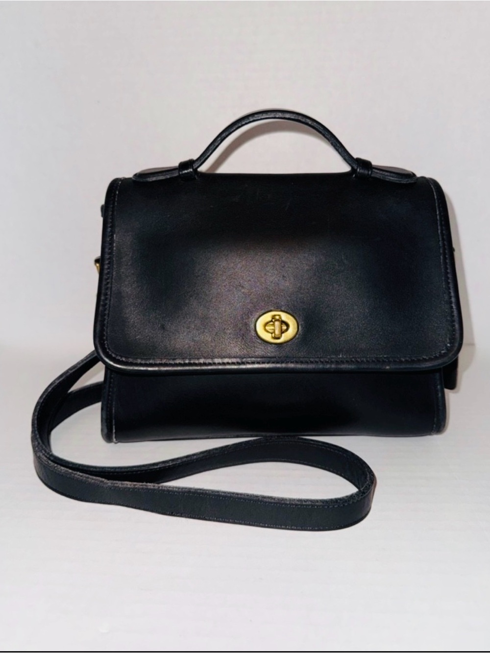 Coach Leather crossbody bag, Coach
Court Bag 9870